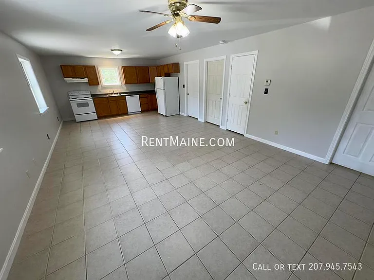 1835 Hammond St #1 — Photo 4