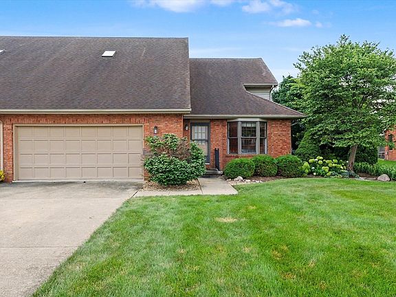 5th image of 1325 Dickens Ct