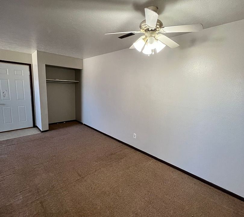 OTE7106 7106 Hillandale Rd Davenport IA Zillow