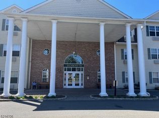 1313 Richmond Rd #313, West Milford, NJ 07480