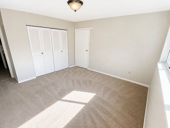 2-Bed/1-Bath (Unit 4)