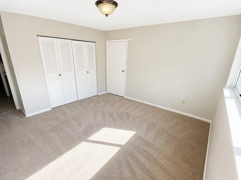 2-Bed/1-Bath (Unit 4)