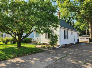 906 W Calhoun St, Springfield, IL 62702