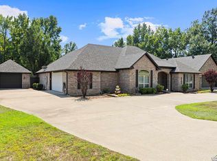 2702 Houston St, Kilgore, TX 75662