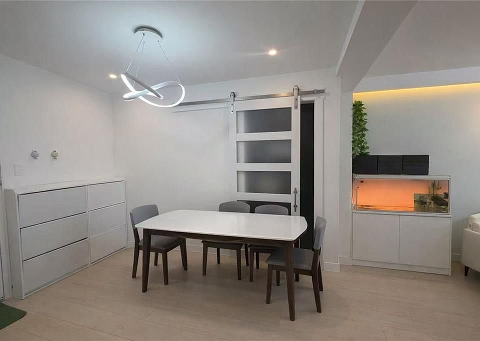 1st image of 27-05 Parsons Blvd #3C