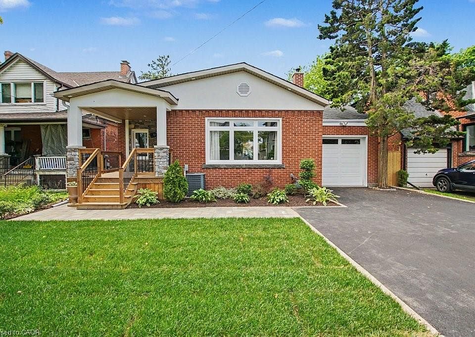 1st image of 72 Mountain Park Ave