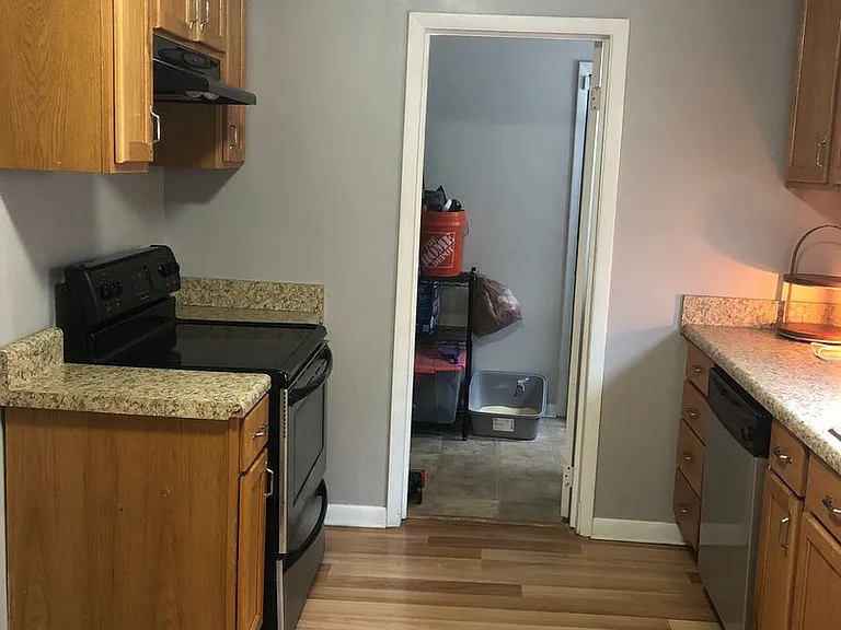 924 Wedgewood Ave — Photo 12