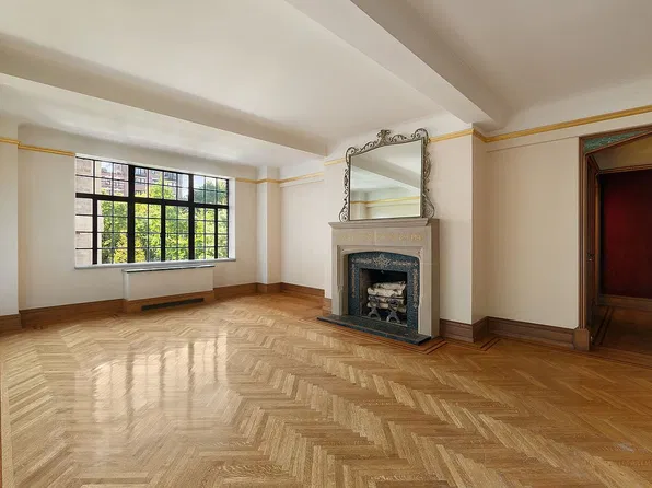 44 Gramercy Park N APT 6C, New York, NY 10010