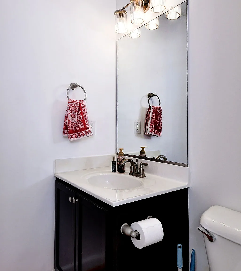 3 bed, 2.5 bath, 1332 sqft, $2,495 — Photo 1