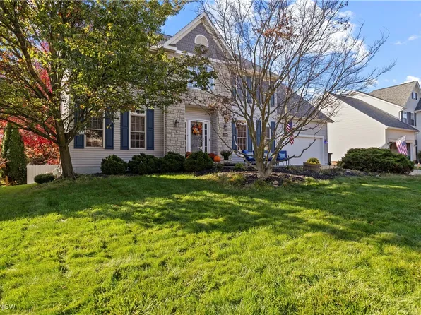 1194 Willow Bend Dr, Medina, OH 44256