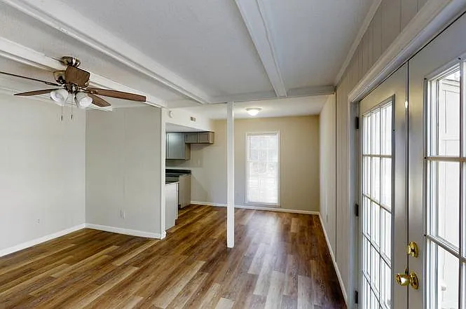 1742 Skinner Ave — Photo 9