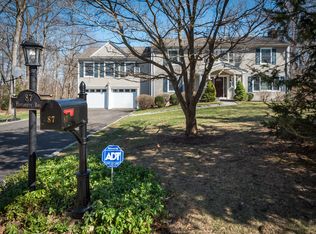 87 Hardesty Rd, Stamford, CT 06903