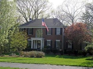 39 Charles River Dr, Franklin, MA 02038