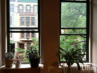 Rented by Living New York