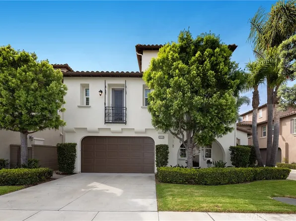 18741 Sinclair Ln, Huntington Beach, CA 92648