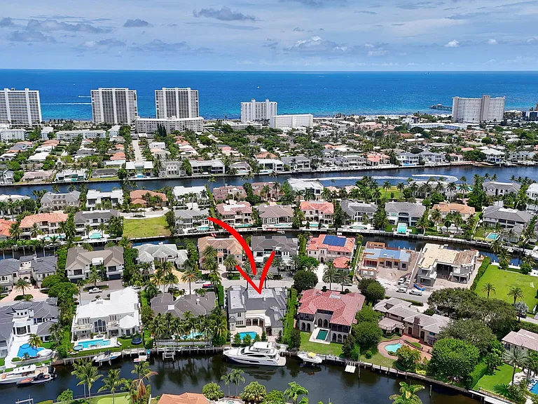 377 E Coconut Palm Rd — Photo 57