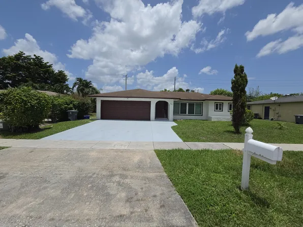 4911 Ataman St, Boca Raton, FL 33428