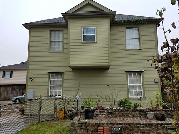 2nd image of 1731 2nd St #A