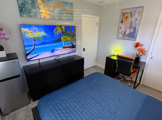 3127 Martinique Way FLOOR 3, Orlando, FL 32805