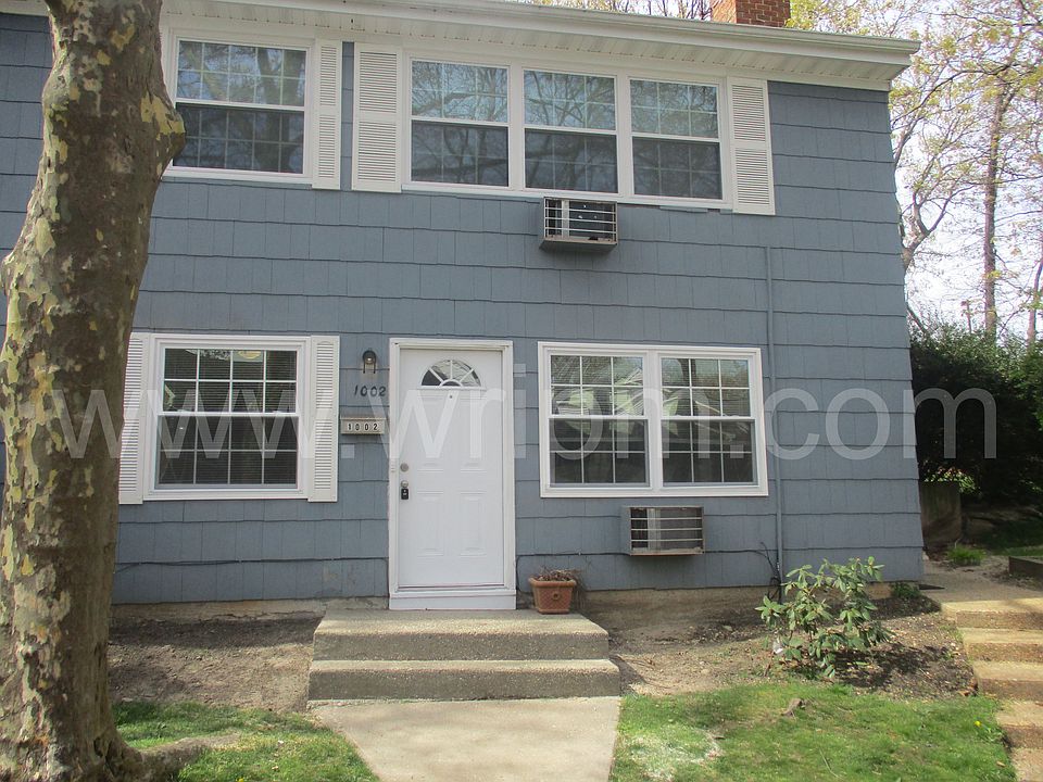 1st image of 1002 Towne House Vlg