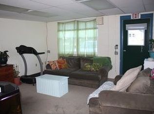 22 Davis St, Lisbon Falls, ME 04252