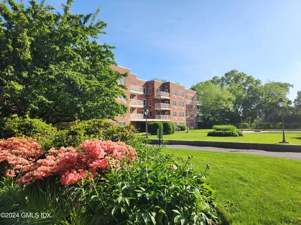 50 Lafayette Pl APT 1G, Greenwich, CT 06830