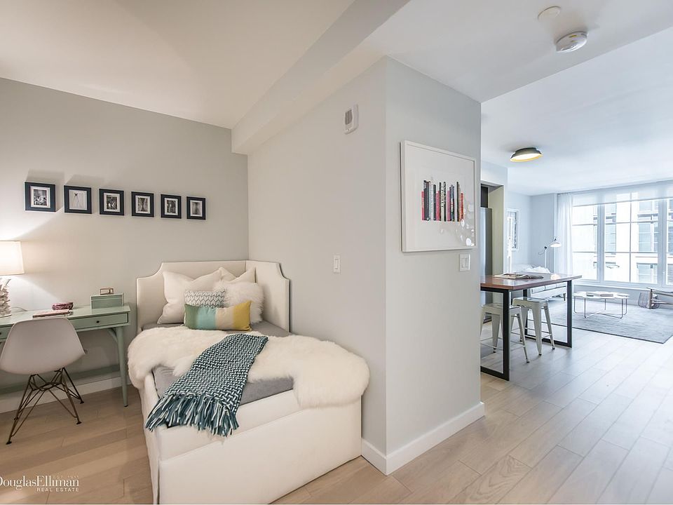 1st image of 535 W 43rd St APT N6c