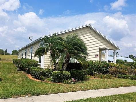 4th image of 2331 Pier Dr