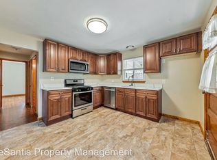 1320 Main St, Crescent, PA 15046