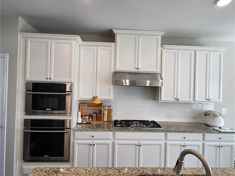 871 Sunset Park Dr — Photo 6