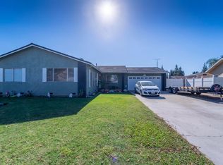 171 Mulholand Dr, Ripon, CA 95366