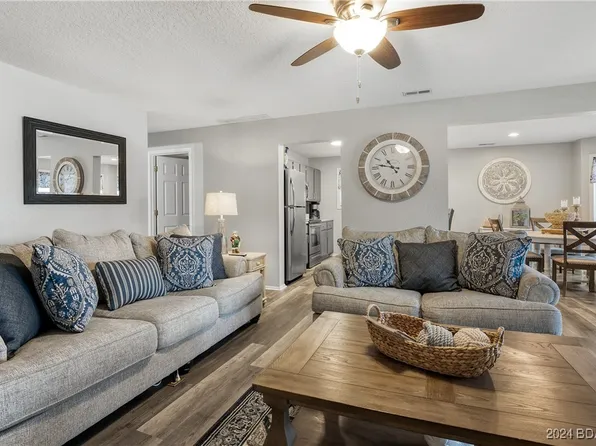 214 Regatta Bay Cir Unit 2A, Lake Ozark, MO 65049