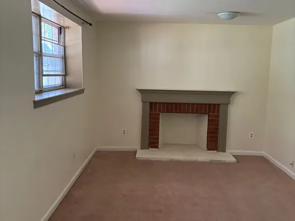 (undisclosed Address), Sterling, VA 20164