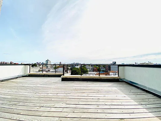 Rented by Blue Egg Realty Corp | media 15