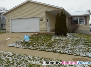 4721 7th St NW, Rochester, MN 55901