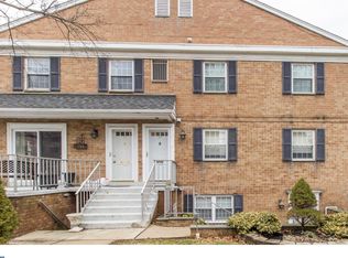 102 Llanfair Rd APT 2-4, Ardmore, PA
