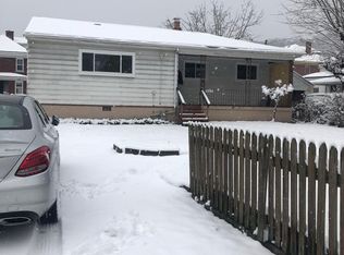 925 Woodward Ave, Mc Kees Rocks, PA 15136