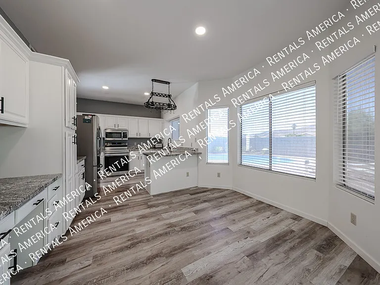 6101 W Whispering Wind Dr — Photo 12