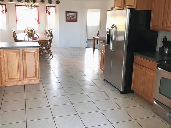 2nd image of 301 Rosewood Ave