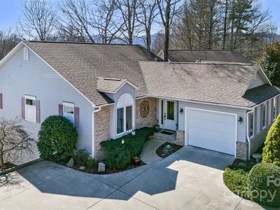 10 Titleist Way, Hendersonville, NC, 28739