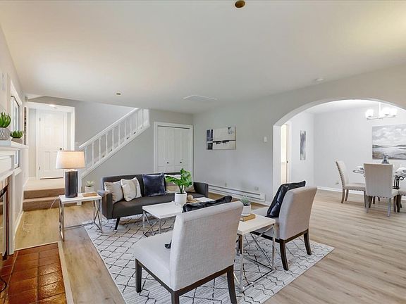 5th image of 430 Lassen St APT 10
