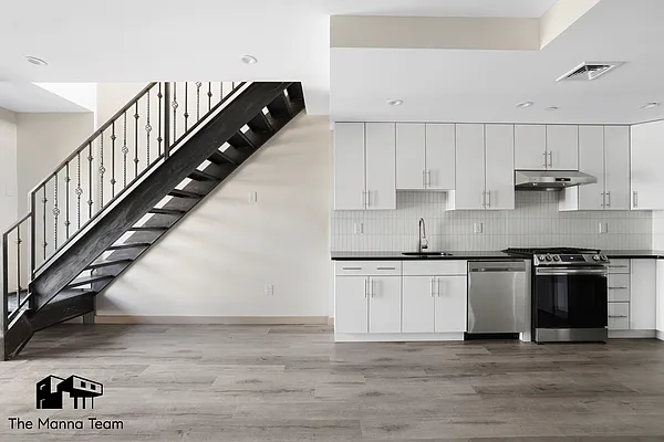 Rented by Compass | media 2