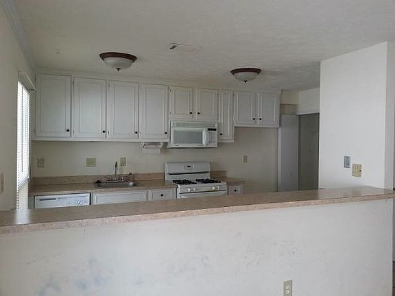 5th image of 4310 Idlewood Ln