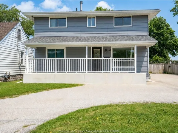 1554 Lesperance Rd, Tecumseh, ON N8N 1Y1
