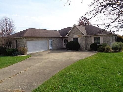 1st image of 110 Hillcrest Dr