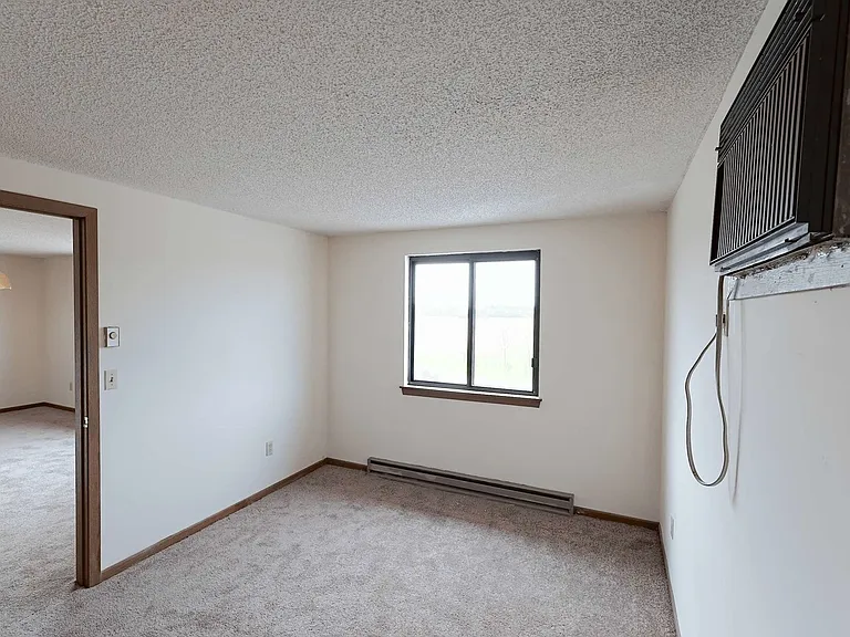 Maplewood Apartments — Photo 50