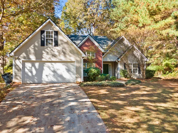 1390 Princeton View Ct, Loganville, GA 30052