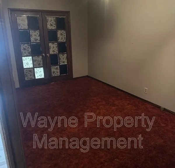 639 2nd St #1 — Photo 5