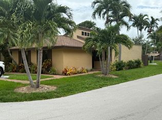 13169 SW 91st Ct, Miami, FL 33176