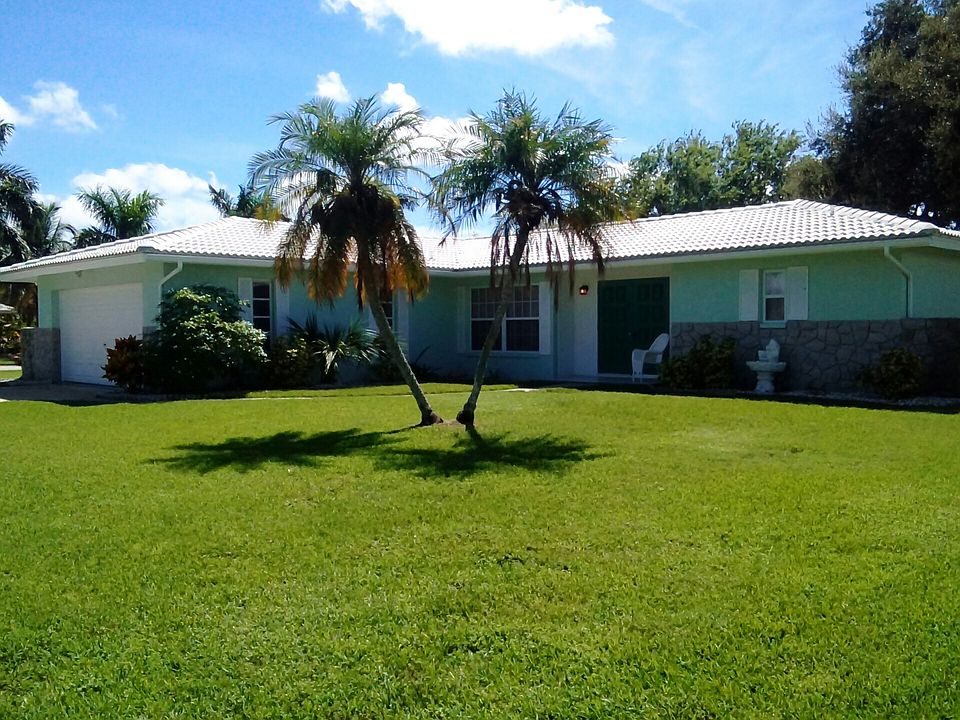 1st image of 7427 Blaine Way